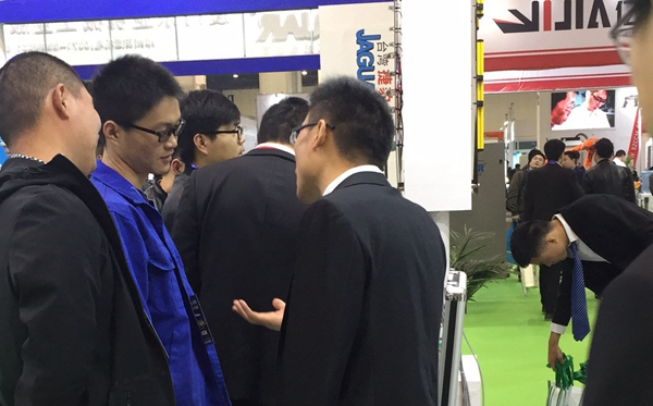 中部制博會現(xiàn)場快訊 德夫爾成展會亮點(diǎn)